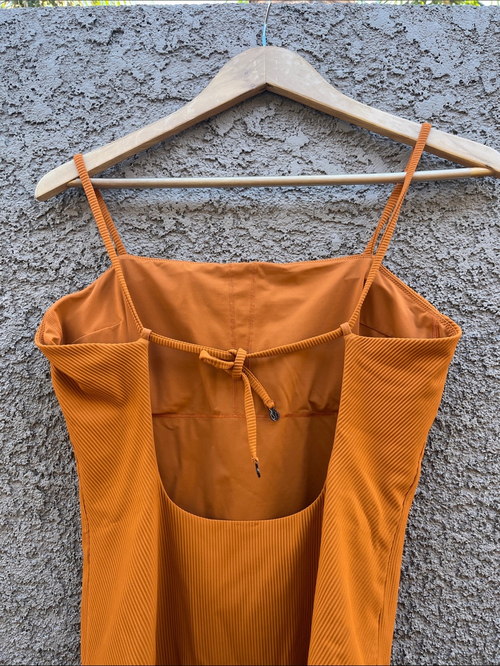 Lululemon Bathing Suit 8/10 - Picture 3 of 14